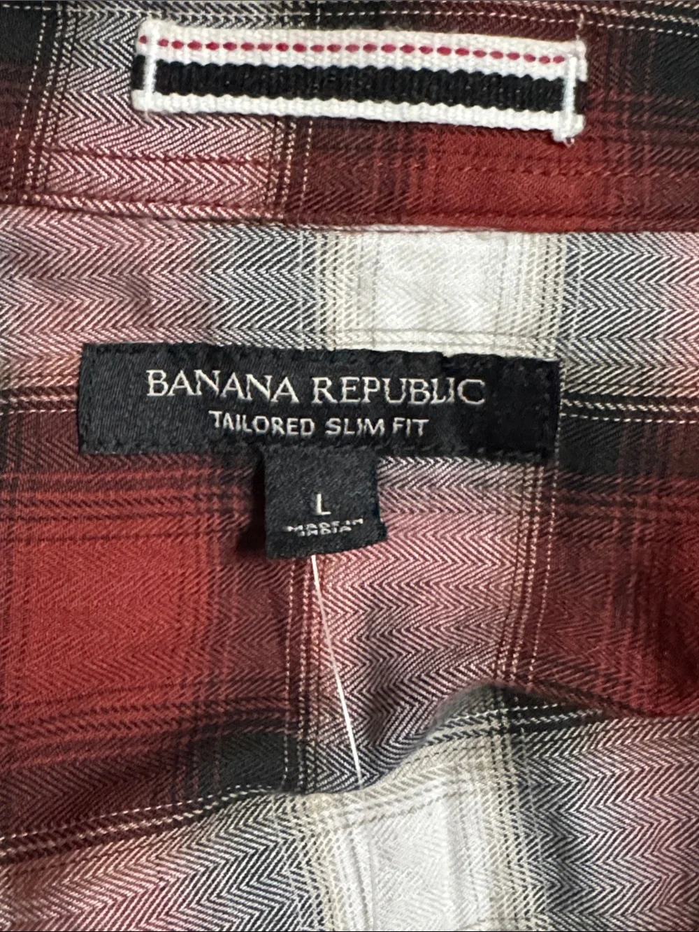 Banana Republic Red, White & Black Plaid Tailored Slim Fit Shirt